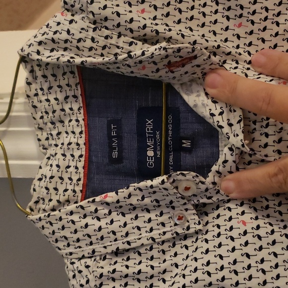 Mens button up shirt - Picture 2 of 4